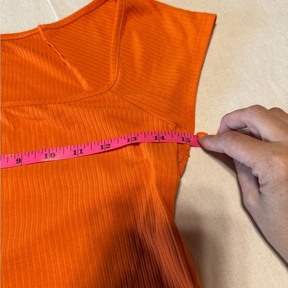 SHEIN Size Large Orange Ribbed Women's Crop Top - Picture 4 of 7